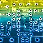 Diseño de circuitos de radiofrecuencia: filtros, amplificadores y osciladores RF